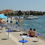 アパート With A Parking Space Selce, Crikvenica - 5513 セルツェ