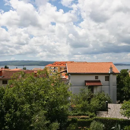 With A Parking Space Selce, Crikvenica - 5513 * 셀스