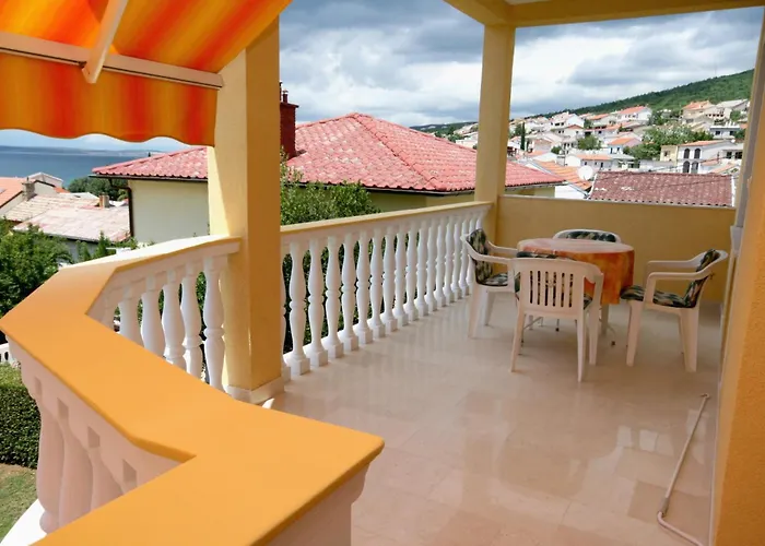Апартаменты With A Parking Space Selce, Crikvenica - 5513 *