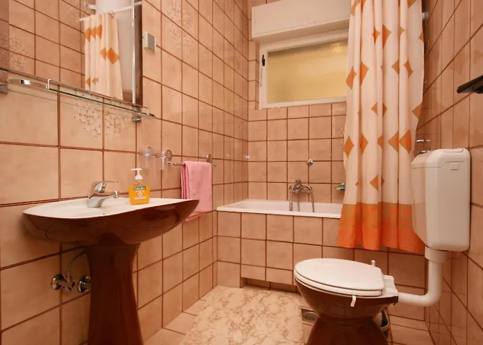 With A Parking Space Selce, Crikvenica - 5513 Апартаменты Селце